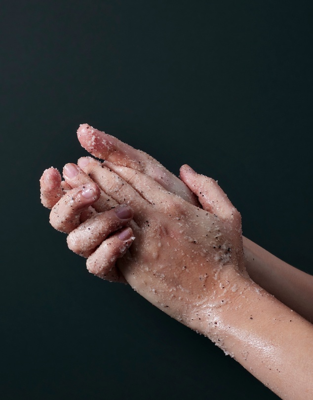 Hunter Lab - Pinot Grape Skin Body Scrub