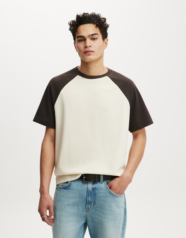 Cotton On - Box Fit T-Shirt