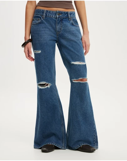 Cotton On - Low Relaxed Flare Jean