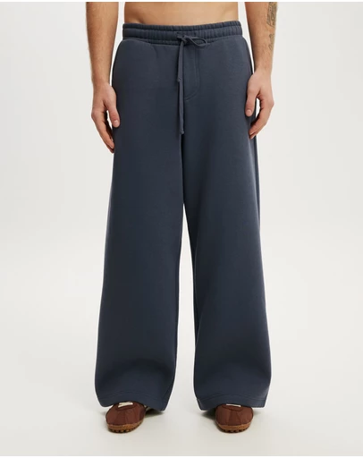 Cotton On - Super Baggy Track Pant