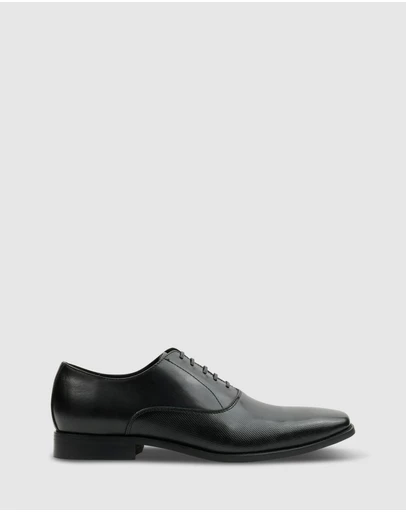 Tarocash - Yale Textured Dress Shoe
