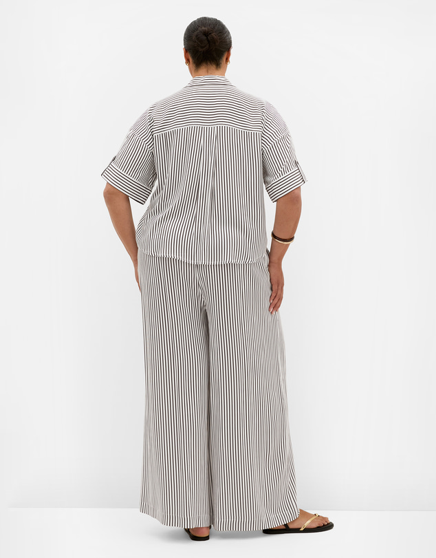 City Chic - Plus size Demi Stripe Relaxed Shirt - choc ivory