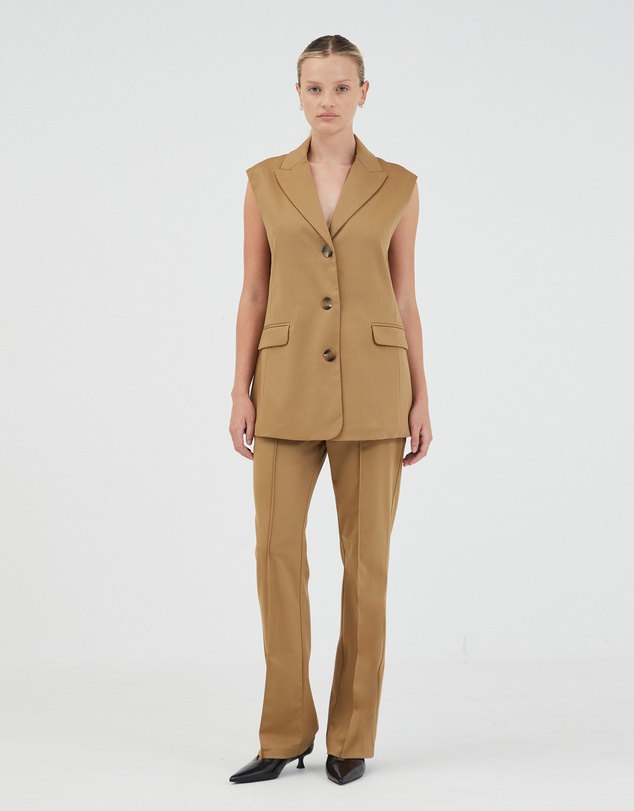Third Form - Interchange Vest