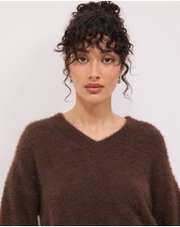 Calli - Rae V-Neck Fluffy Knit Oversized Jumper