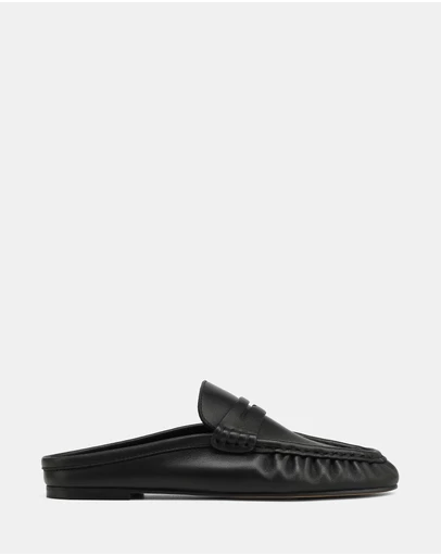 Wittner - Bronn Casual Flats Black Leather