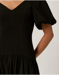 Tussah - Ella Puff Sleeve Midi Dress