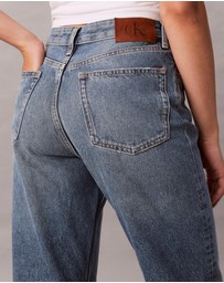 Calvin Klein Jeans - Straight Bootcut Jeans