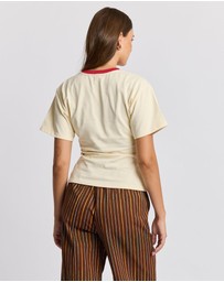 MAKU - Butter On Toast Fitted Tee