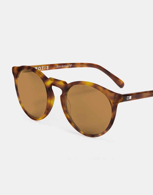 Otis - Omar - LIT Polarised