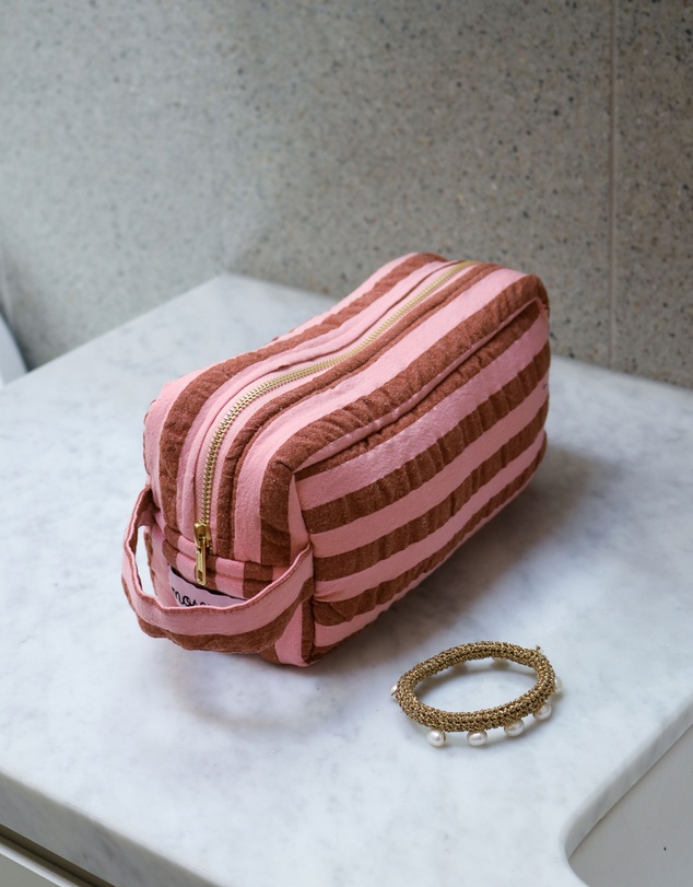 Mosey Me - Sundae Seersucker Dopp Kit