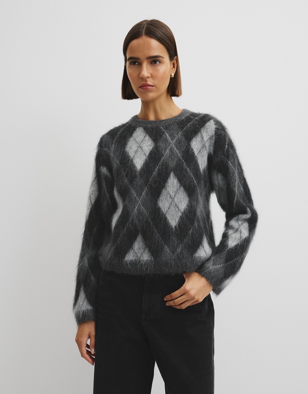 Country Road - Argyle Crew Neck Knit