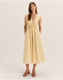 Review - Bora Midi Dress