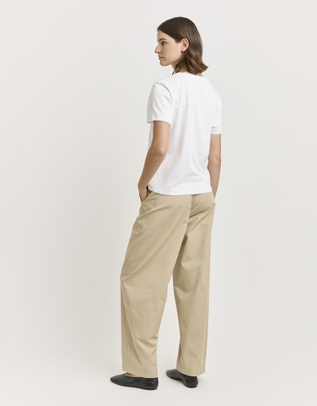 Toorallie - V-Neck Organic Cotton Tee