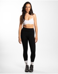Active Basics - Halter Crop