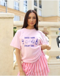 Vacancy Co - Feelin' Fine Tee