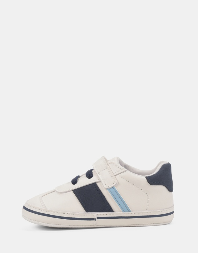 Kicks - Kodi Sneaker