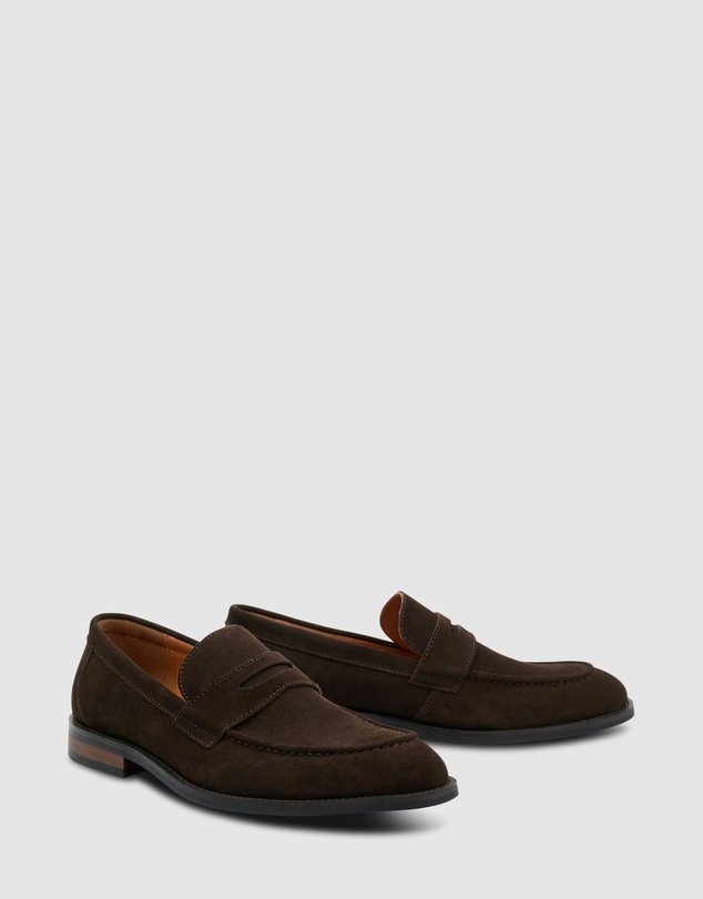 yd. - Orlando Suede Loafer