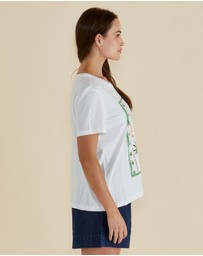Betty Basics - Ellia Crew Tee