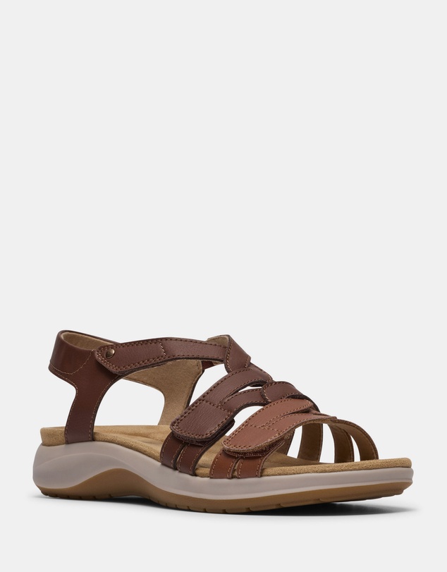 Clarks - Maelynn Paige Tan Combi