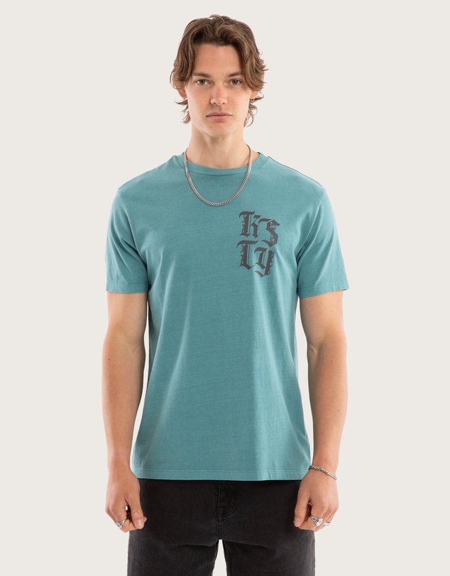 Kiss Chacey - Mutiny Standard Tee