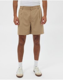 AERE - Ezra Pleated Shorts