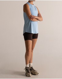 HyperLuxe The Label - Tank Top