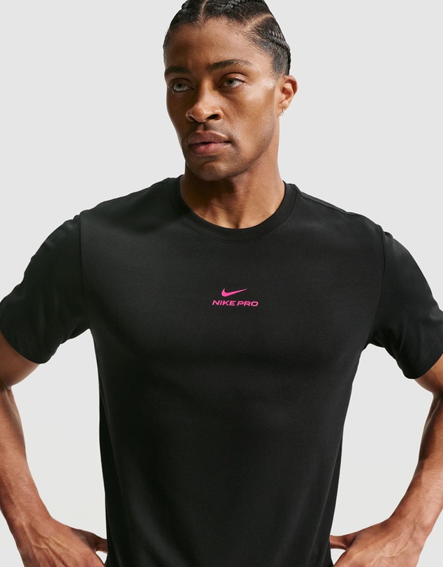 Nike - Nike Pro Dri-FIT T-Shirt