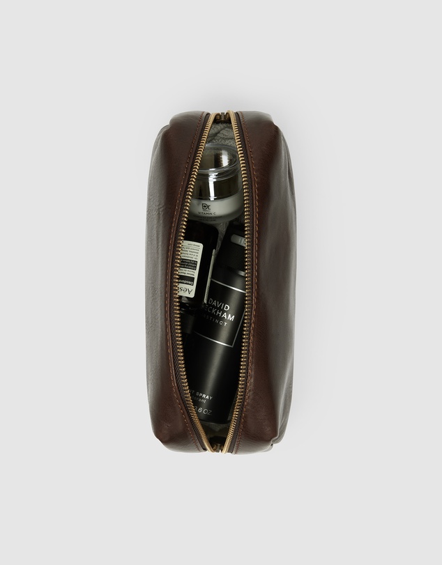 Republic of Florence - The Otto Leather Dopp Kit Matt Chocolate