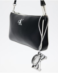 Calvin Klein - Metallic Mini Pouch Charm