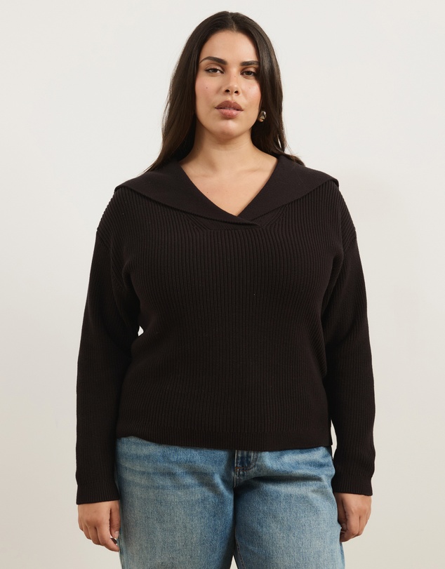 Atmos&Here Curvy - Nori Oversized V-Neck Knit Jumper