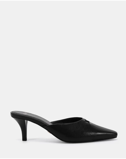 Novo - Irvine Heels