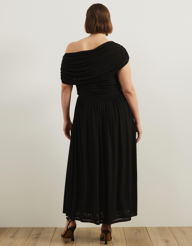 Atmos&Here Curvy - Winnie Off Shoulder Mesh Maxi Dress