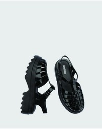 Melissa - Melissa Possession Platform II