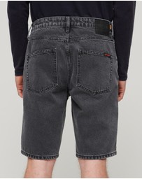 Superdry - Straight Shorts