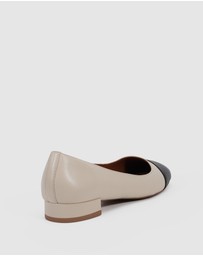 Nude Footwear - Daisy
