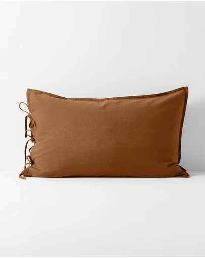 Aura Home - Maison Vintage Standard Pillowcase