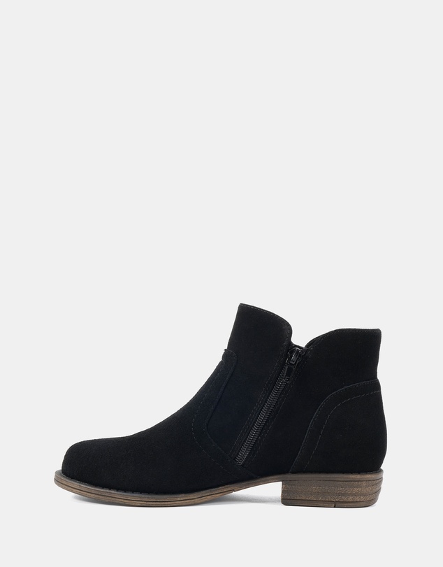 Clarks - Hannah Black