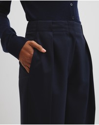 Country Road - Tailored Barrel Pant