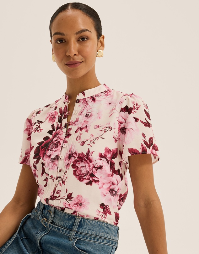 Review - Edie Floral Blouse