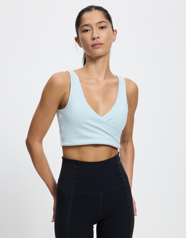 Reebok - Lux Peached V-Neck Bra