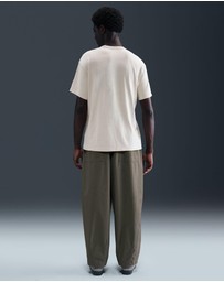 Nike - Sportswear Premium Essentials T-Shirt