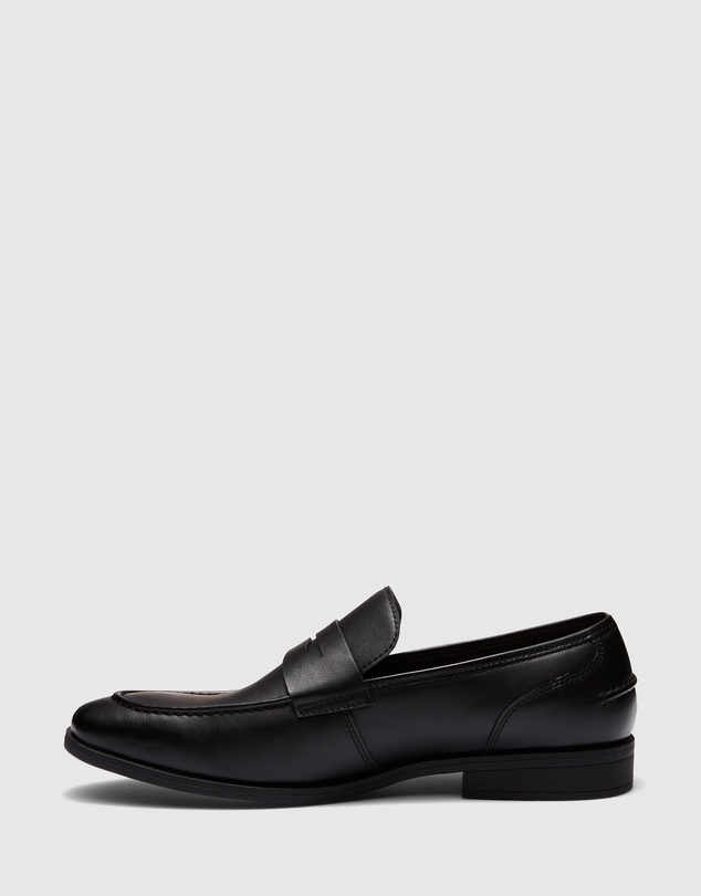 Uncut - Spargo Loafers