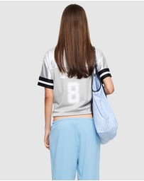 Lioness - Lions Jersey