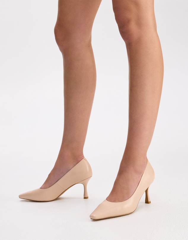 Edward Meller - ARIEL75 Chiselled Pump