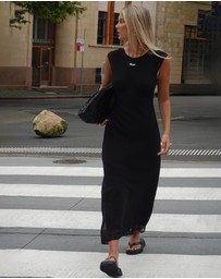 Ownley - Cabello Midi Dress