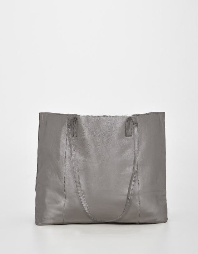 Cobb & Co - Elara Metallic Leather Tote