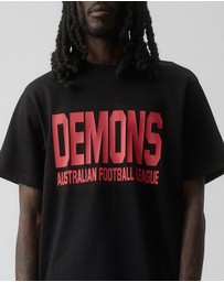 Strateas Carlucci x AFL - Melbourne Demons Club Tee