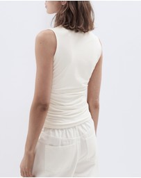 UNISON - Ruched Detail Sleeveless Top