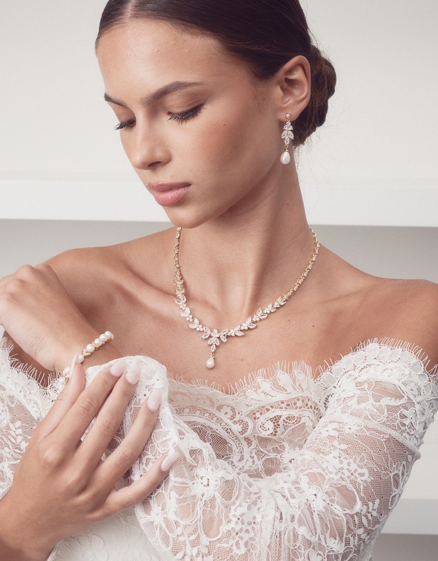 The White Collection - Holly - Art Deco Gold Pearl Bridal Earrings