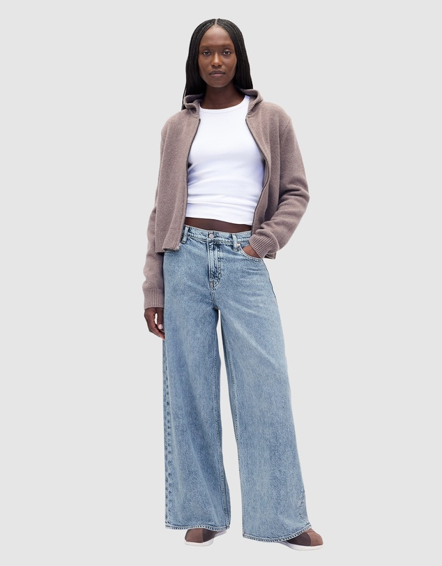 GAP - Baggy Mid Rise UltraSoft Jeans